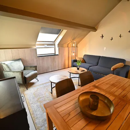 アパート Renovated With Combi Microwave, 3km